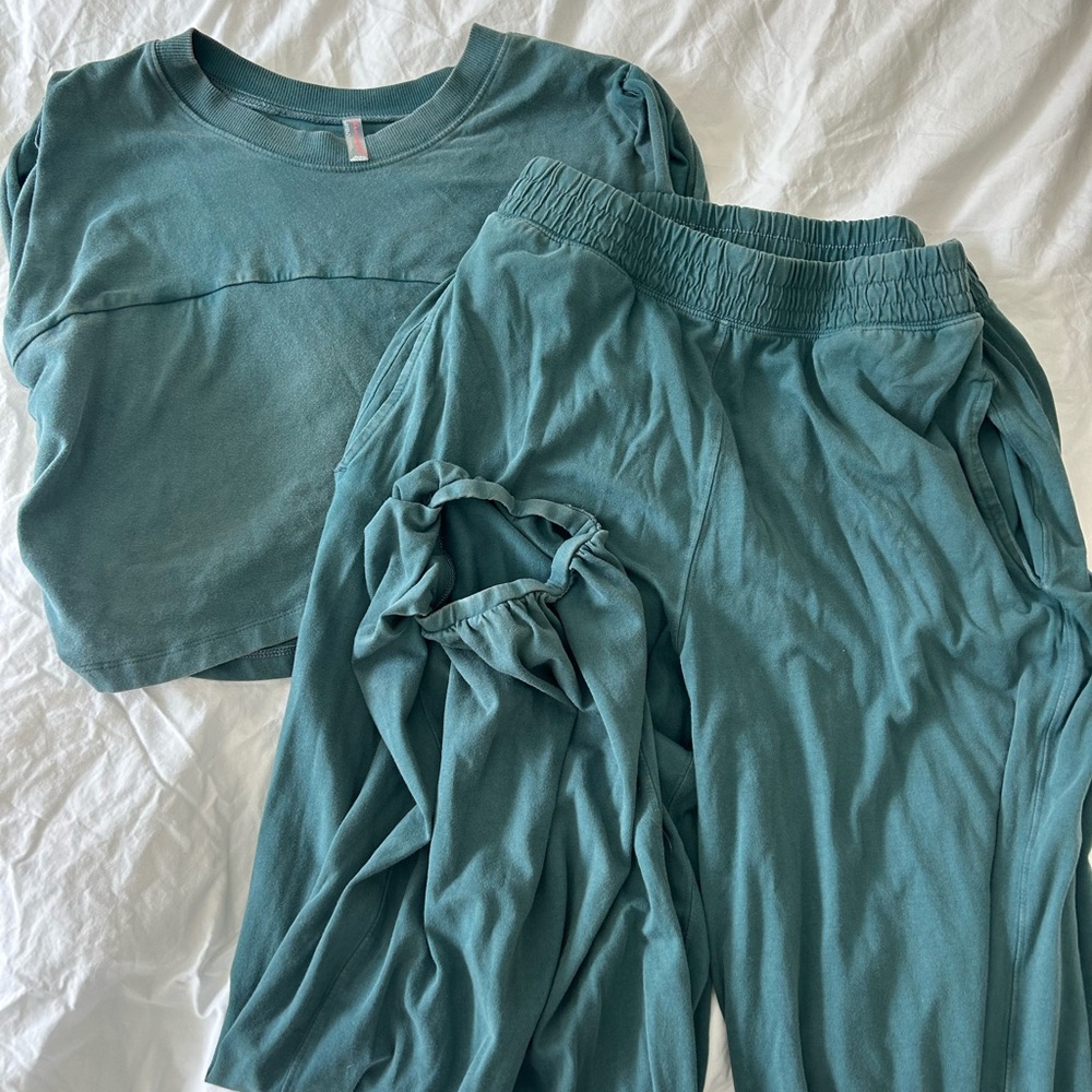 Free People hot shot crossover set